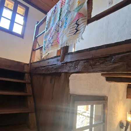 панорама Maison d'hôtes Leshten