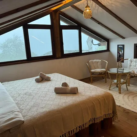 Maison d'hôtes панорама Leshten
